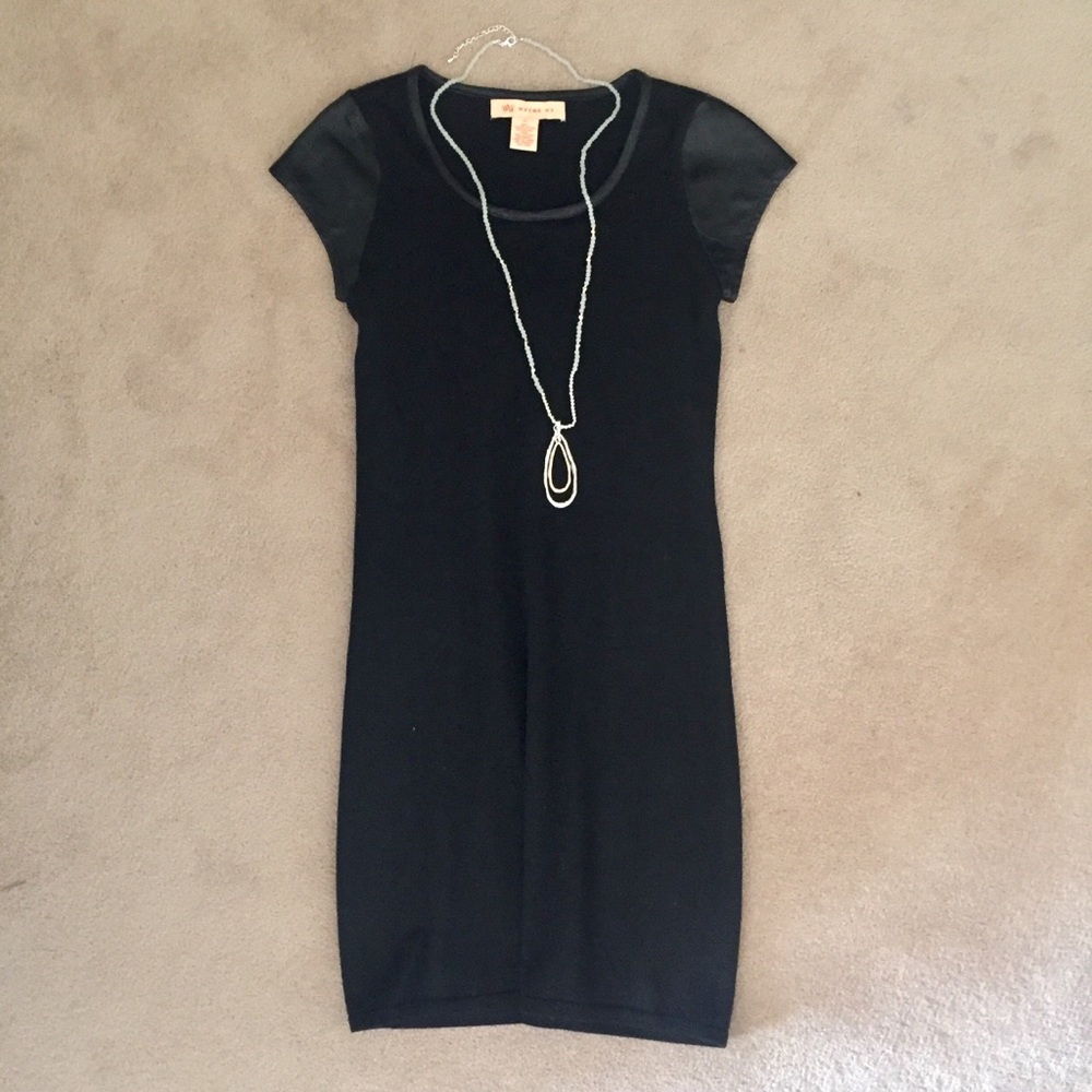 Wythe Ny EUC Little Black Dress shift mini